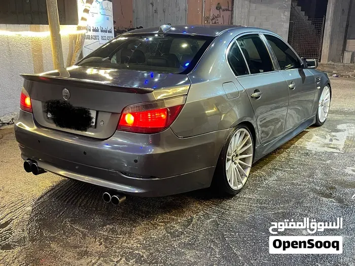 BMW 5 Series 2005 photo 2