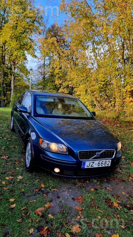 Volvo S40