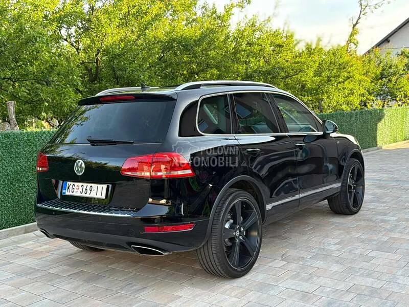 Volkswagen Touareg 2012 photo 4