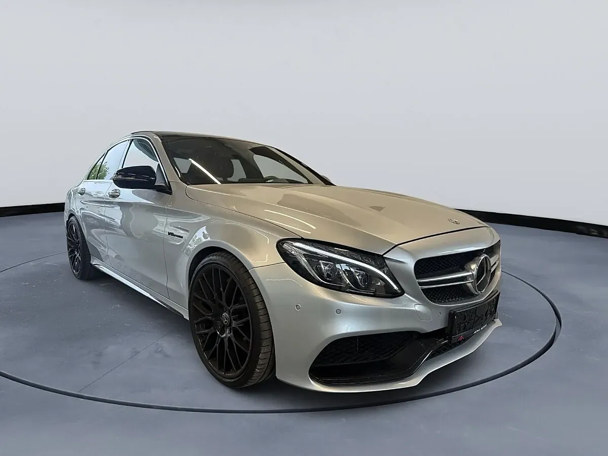 Mercedes-Benz C-Class 2016 photo 3
