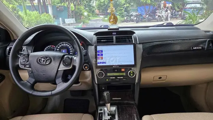 Toyota Camry 2013 photo 3