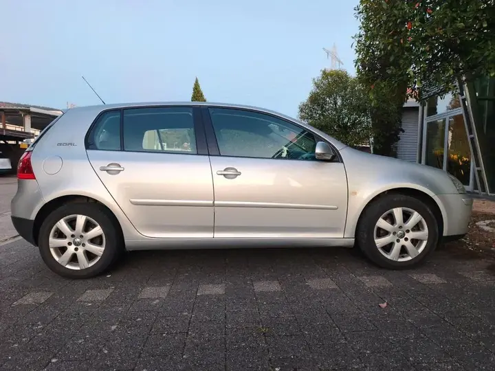 Volkswagen Golf 5