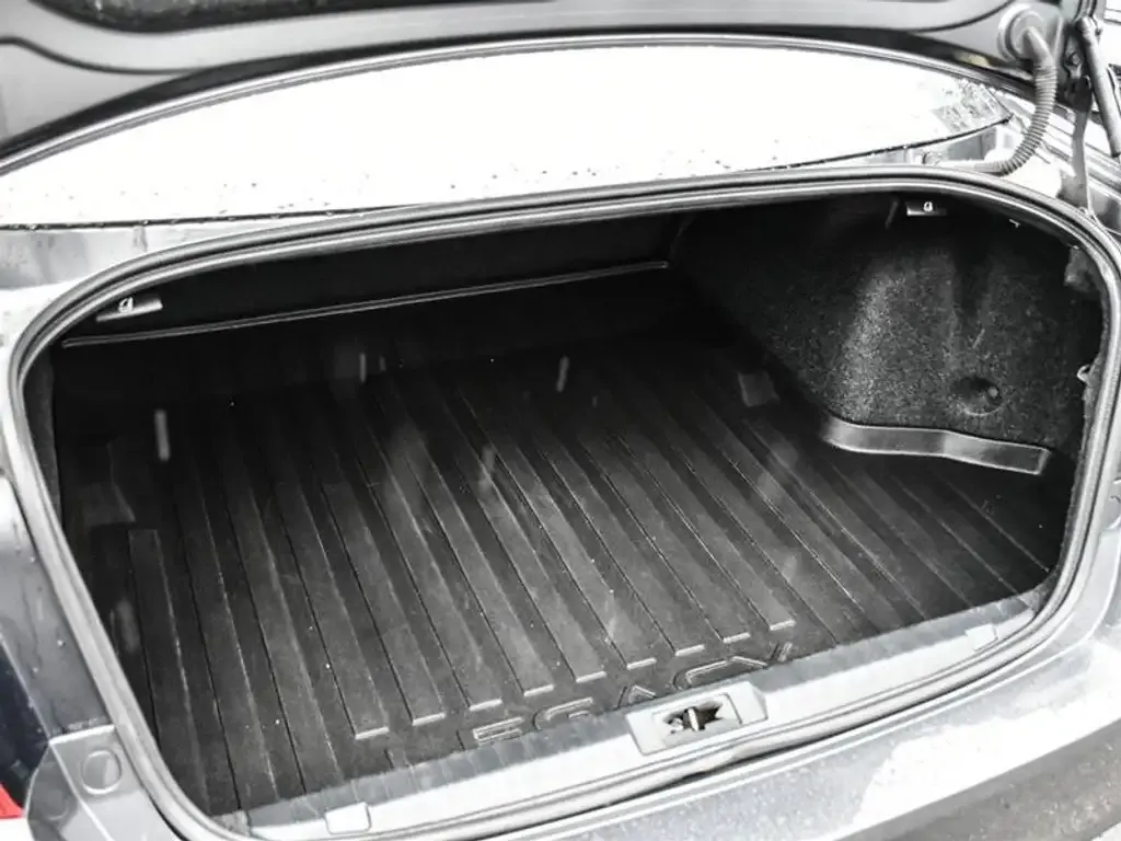 Subaru Legacy 2018 photo 5