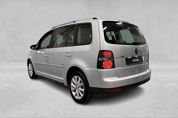 Volkswagen Touran 2010 photo 3