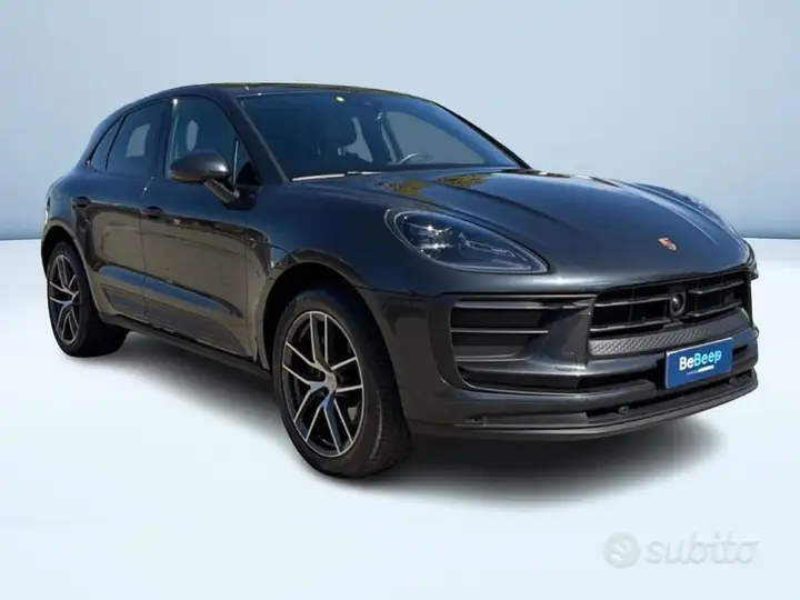 Porsche Macan 2022 photo 2