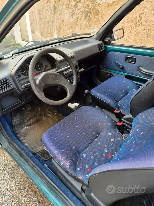Peugeot 106 1995 photo 4