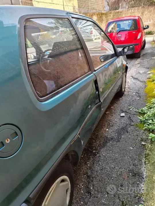 Peugeot 106 1995 photo 3