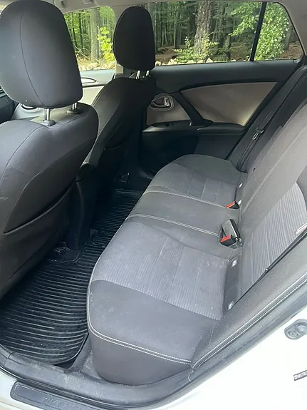 Toyota Avensis 2016 photo 5