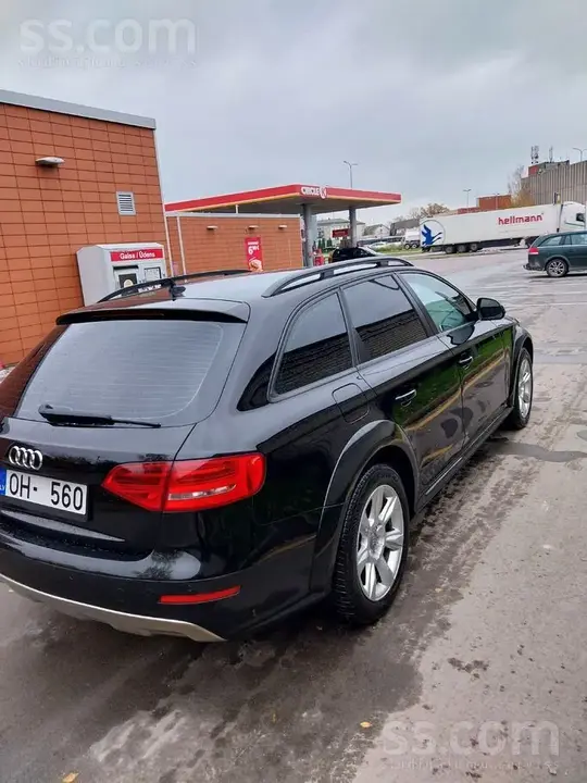 Audi A4 Allroad 2013 photo 4