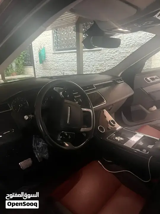 Land Rover Range Rover Velar 2020 photo 3