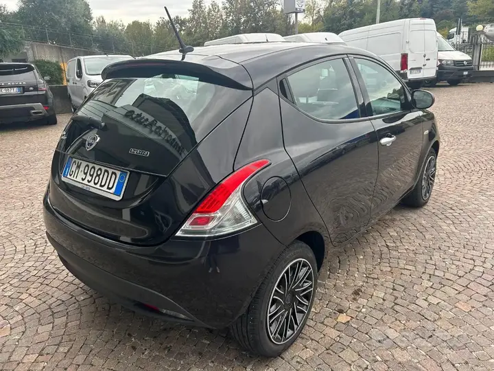 Lancia Ypsilon 2022 photo 5
