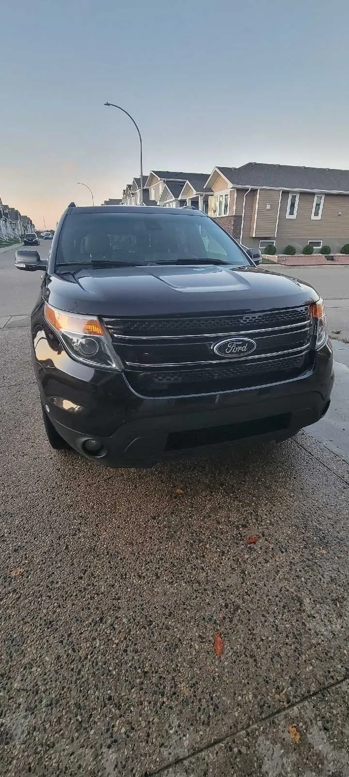 Ford Explorer 2014 photo 2