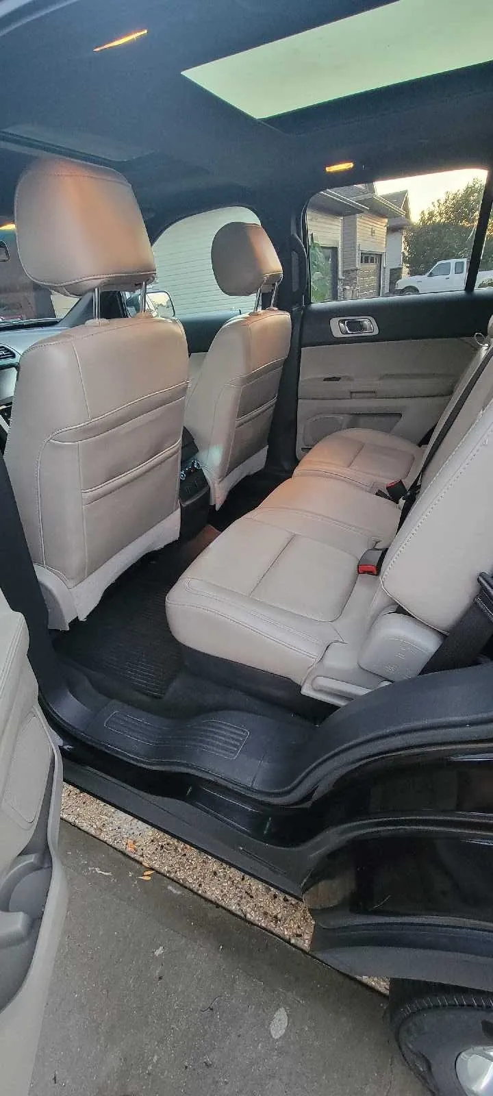 Ford Explorer 2014 photo 5
