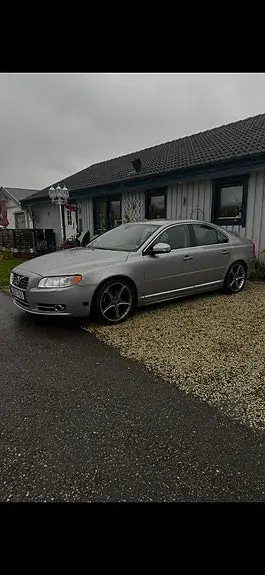 Volvo S80 2010 photo 2