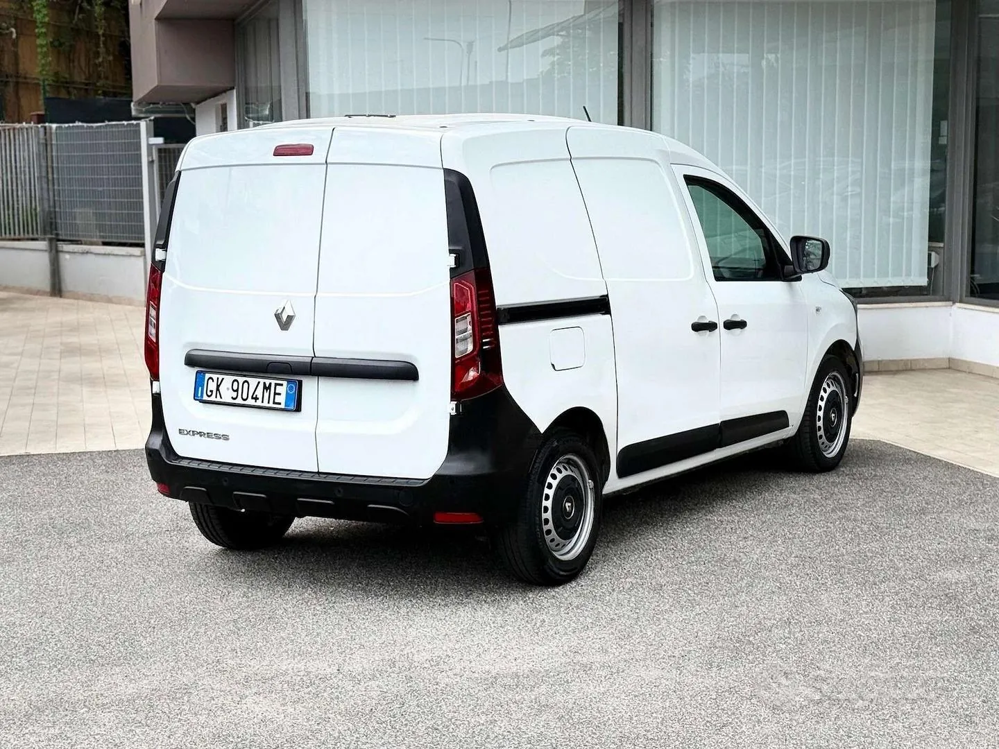 Renault Express 2023 photo 5