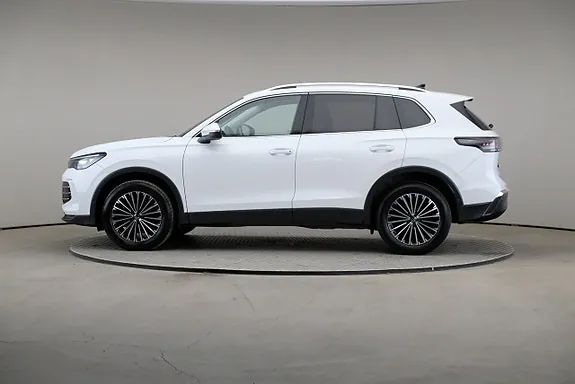 Volkswagen Tiguan 2025 photo 4