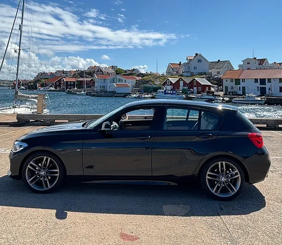 BMW 118I 2018 photo 2