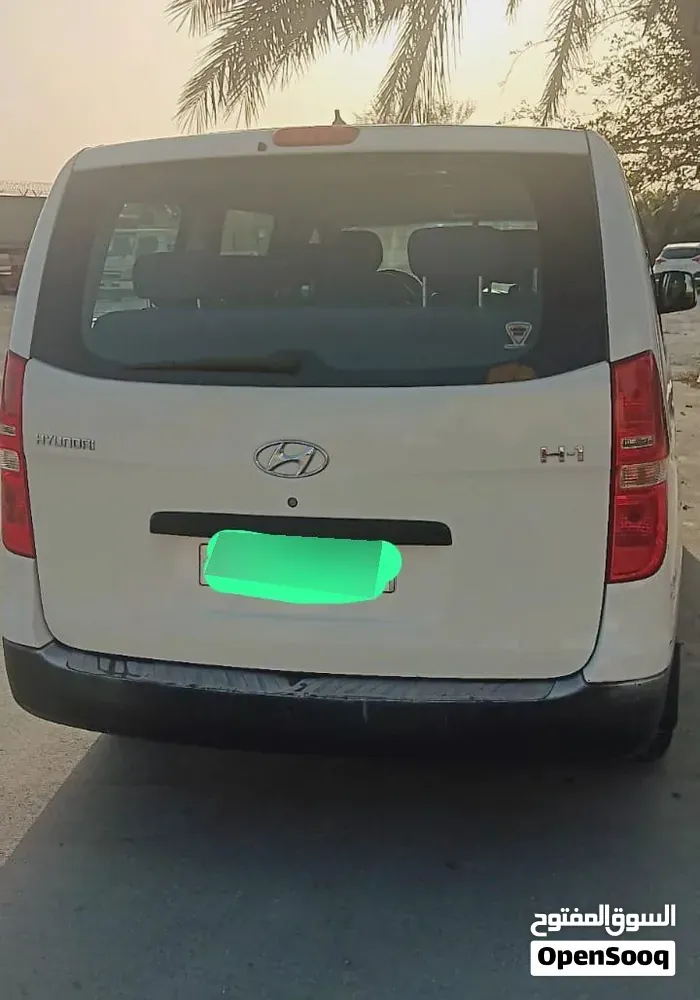 Hyundai H1 2016 photo 4
