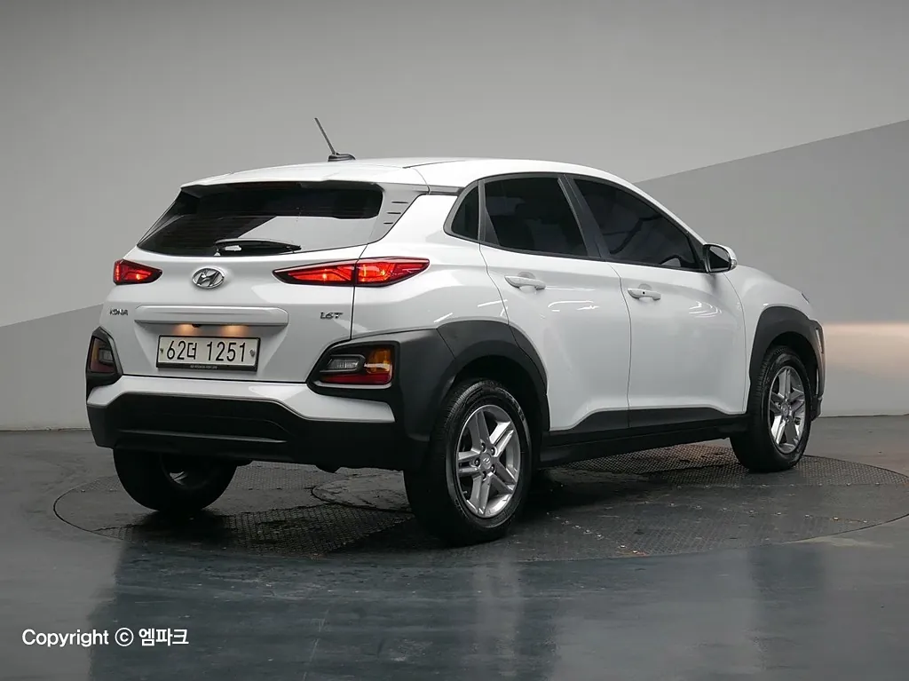 Hyundai Kona 2018 photo 3