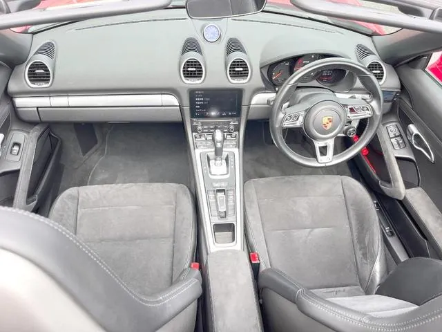Porsche 718 Boxster 2018 photo 2