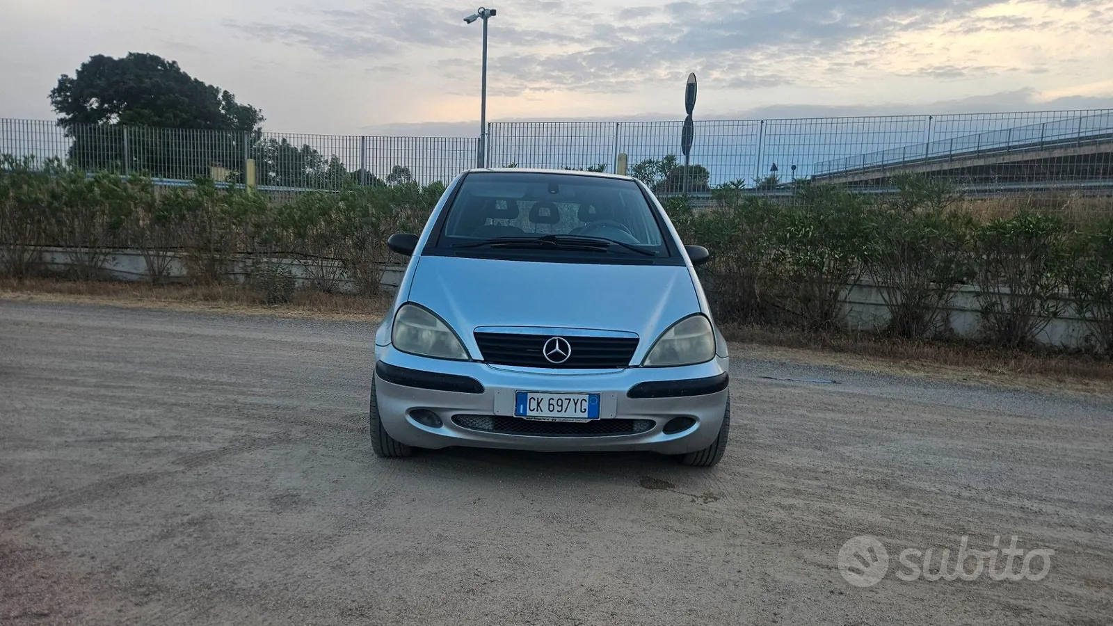Mercedes-Benz A 170 2004 photo 2