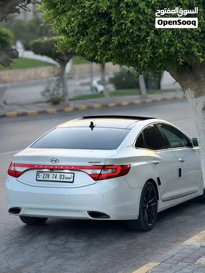 Hyundai Azera 2012 photo 4