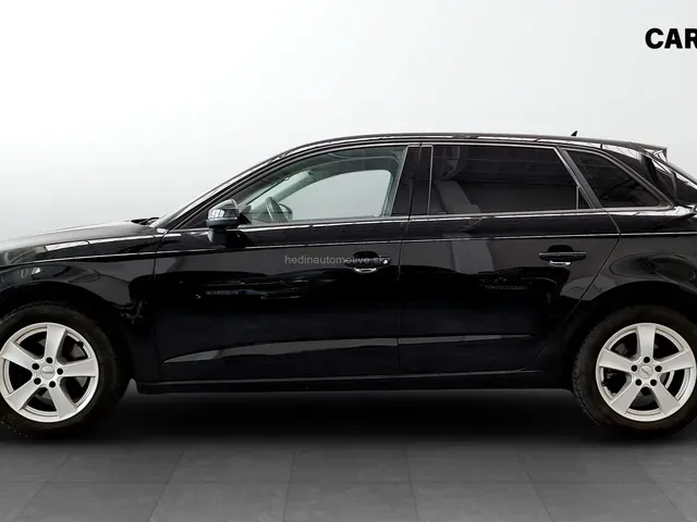 Audi A3 2013 photo 2