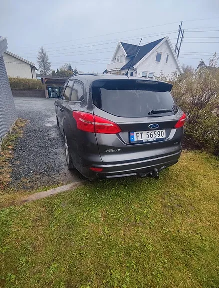 Ford Focus 2016 photo 2