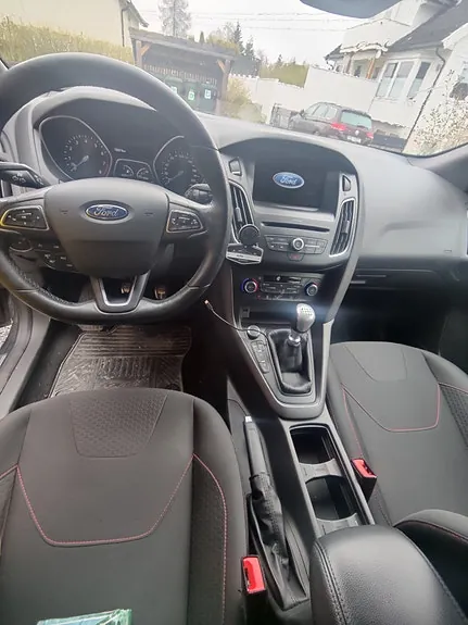 Ford Focus 2016 photo 3