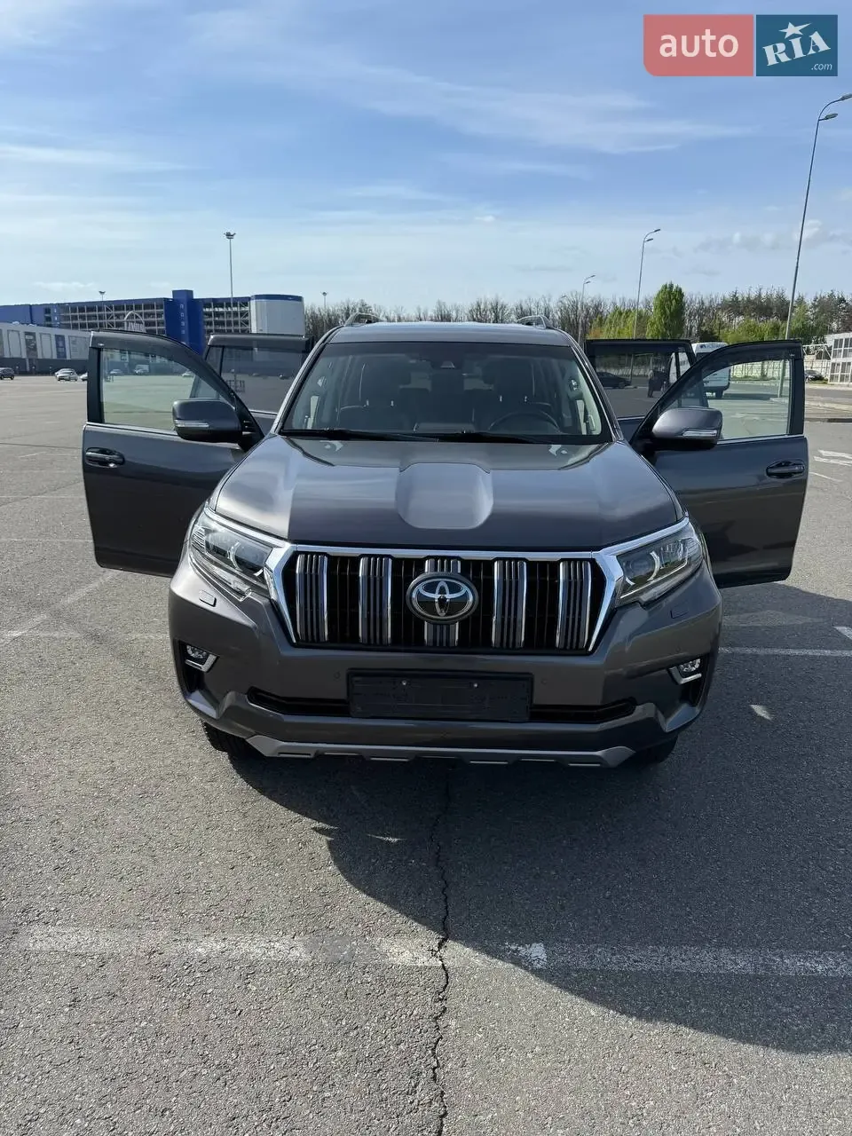 Toyota Land Cruiser Prado 2019 photo 3