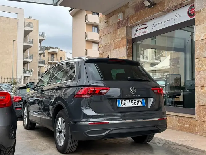 Volkswagen Tiguan 2021 photo 4