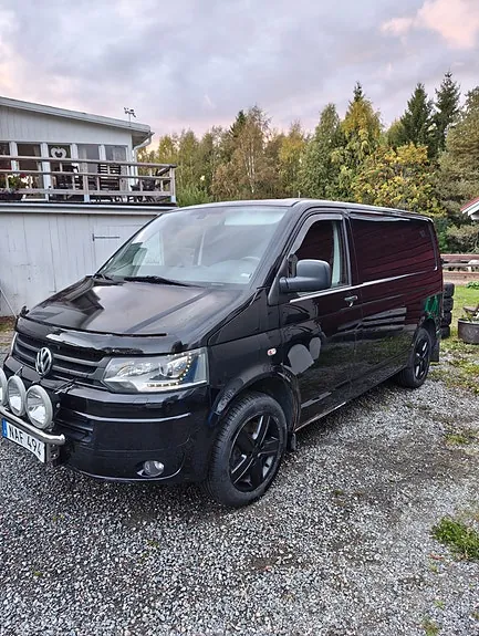 Volkswagen Transporter 2013 photo 2