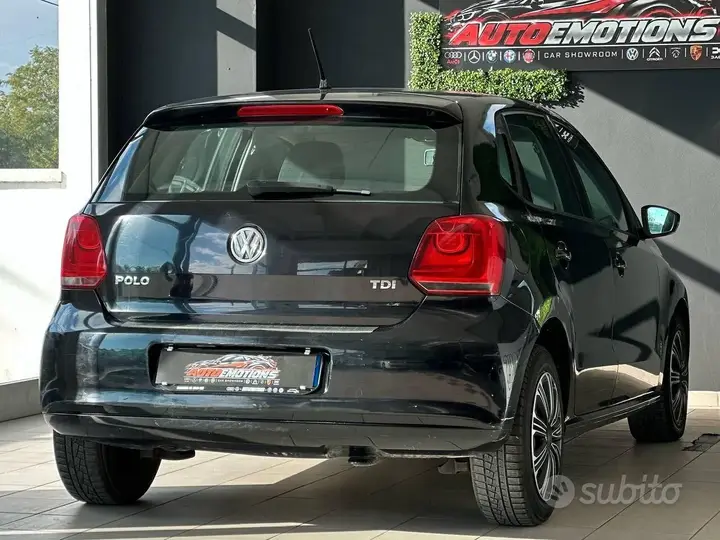Volkswagen Polo 2012 photo 4
