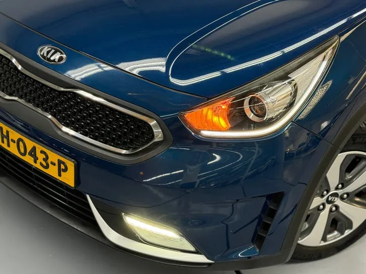 Kia Niro 2016 photo 2