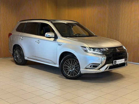 Mitsubishi Outlander 2019 photo 2