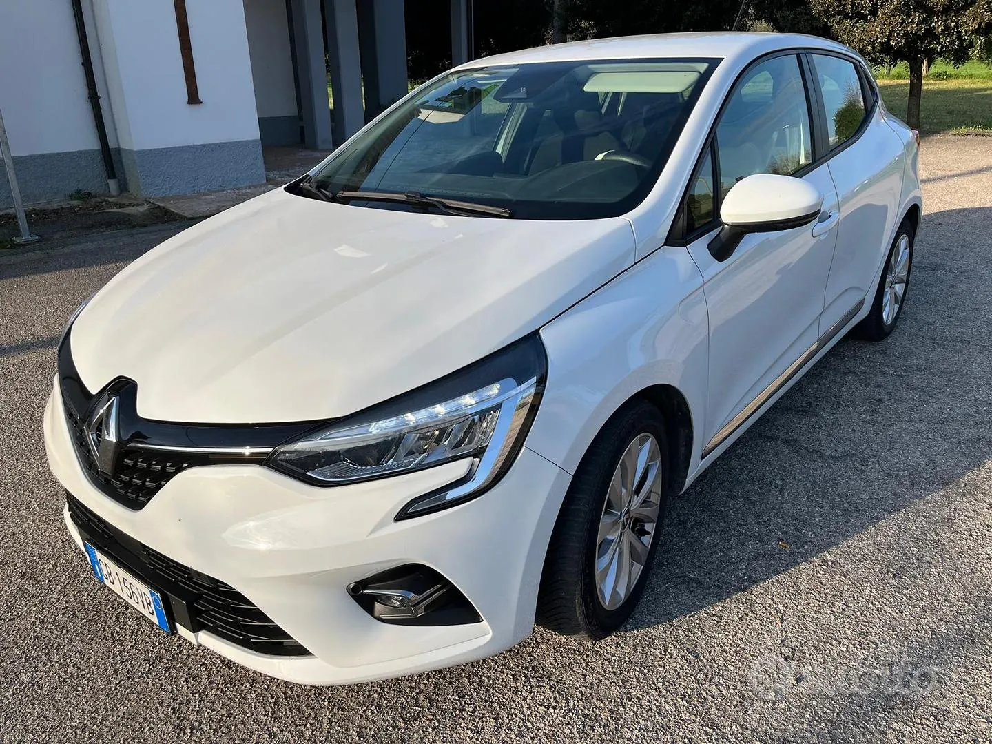 Renault Clio 2020 photo 3