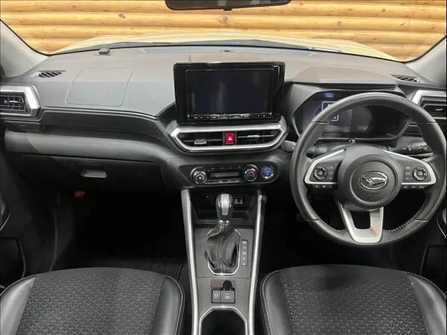 Daihatsu Rocky 2023 photo 2