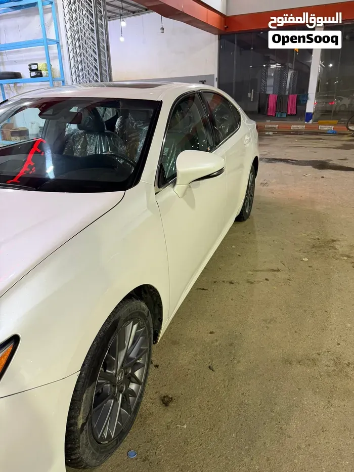 Lexus Es 350 2018 photo 2