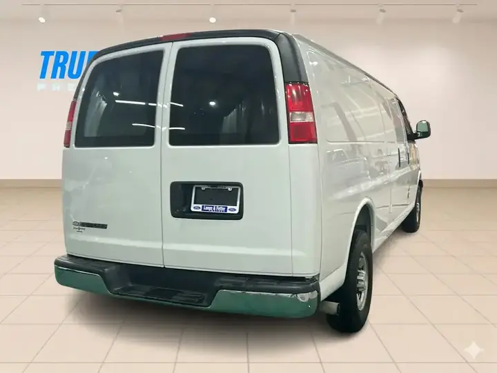 Chevrolet Express 2025 photo 5