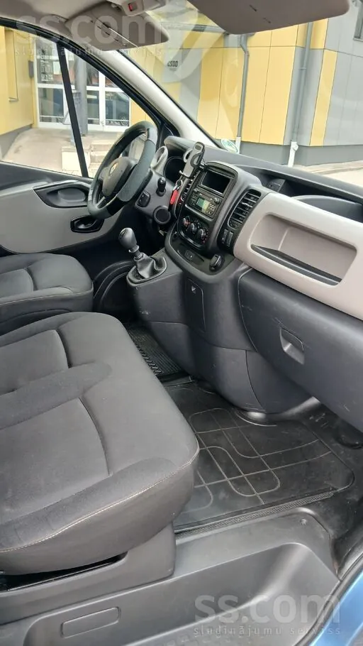 Renault Trafic 2016 photo 5