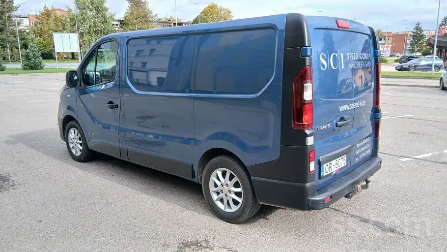 Renault Trafic 2016 photo 2