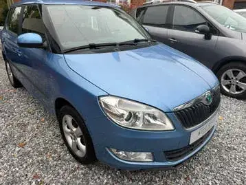 Skoda Fabia 2013 photo 3