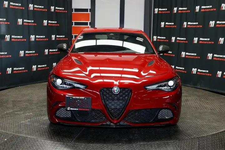 Alfa Romeo Giulia 2020 photo 2