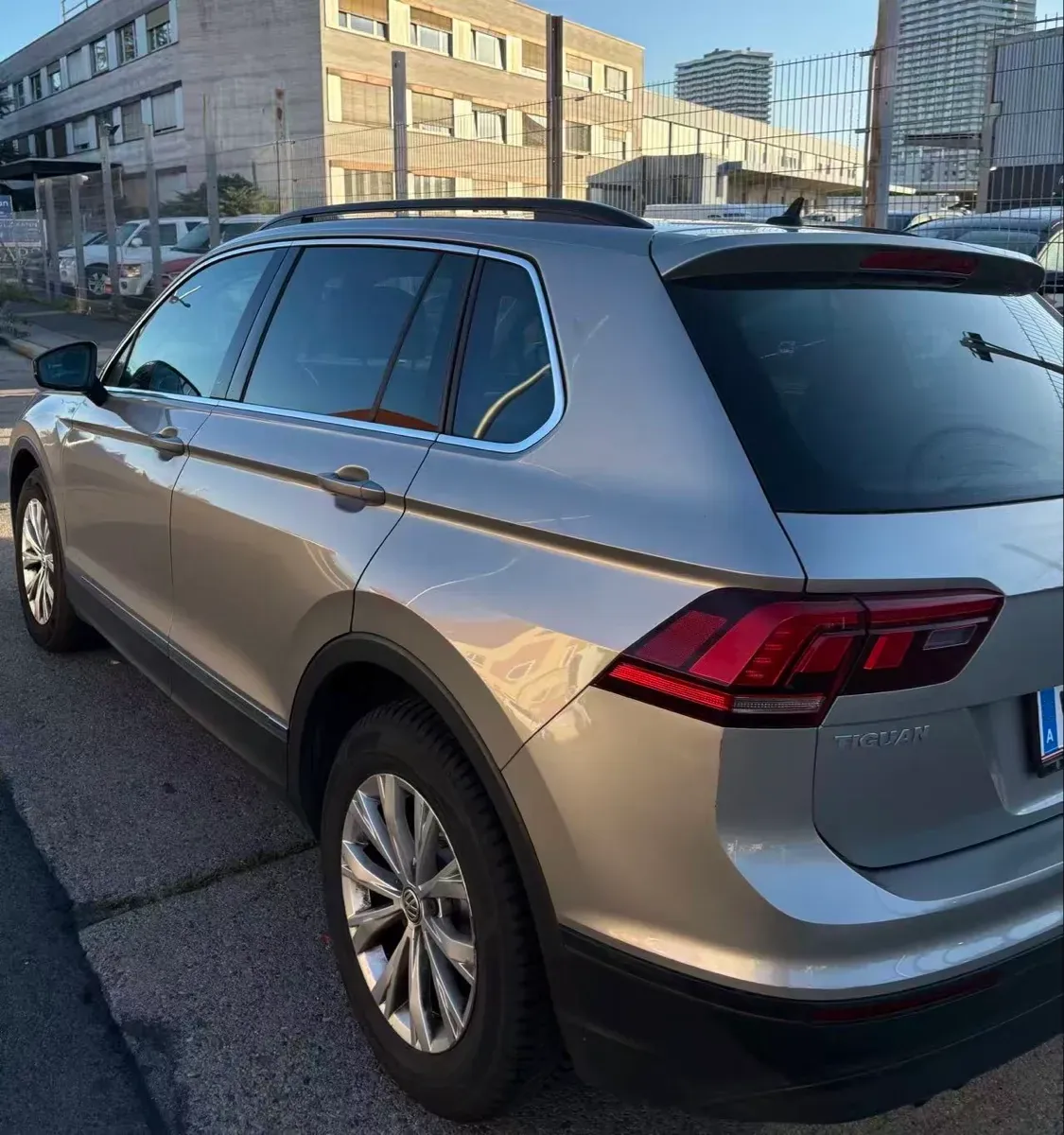 Volkswagen Tiguan 2016 photo 3