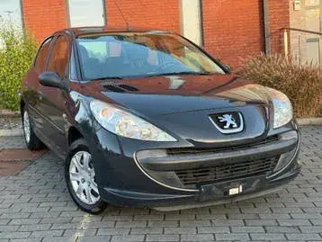 Peugeot 206 2012 photo 3