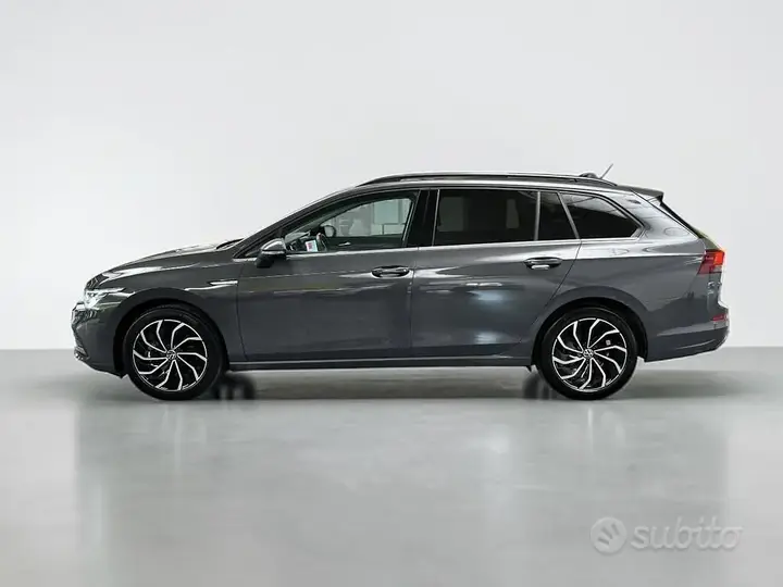 Volkswagen Golf 2022 photo 3