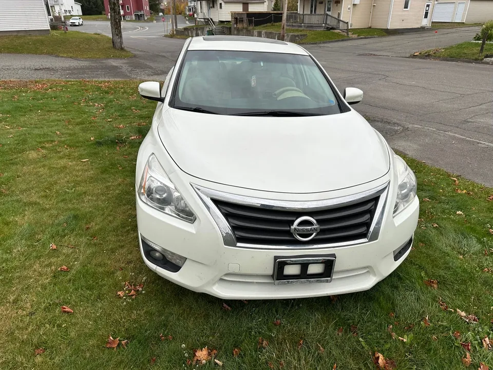 Nissan Altima