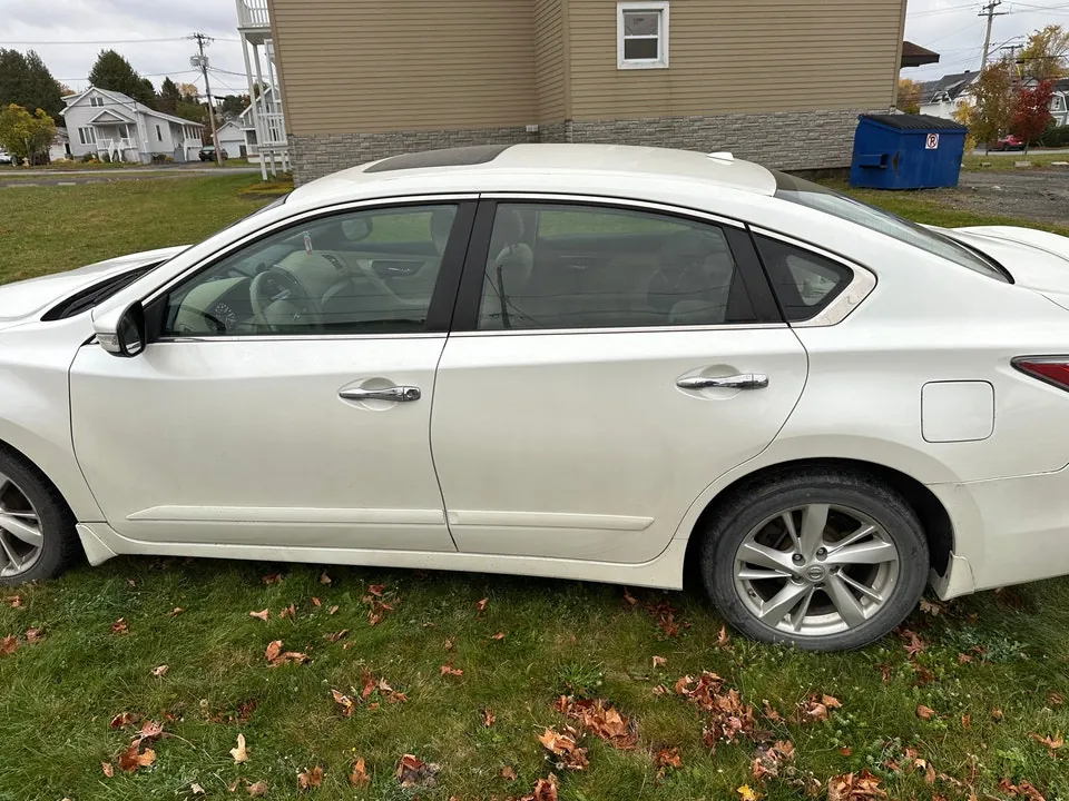 Nissan Altima 2014 photo 3