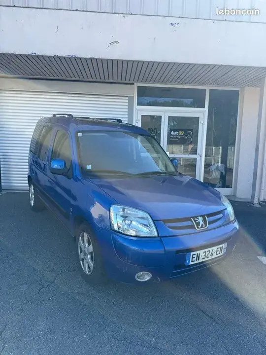 Peugeot Partner 2003 photo 2