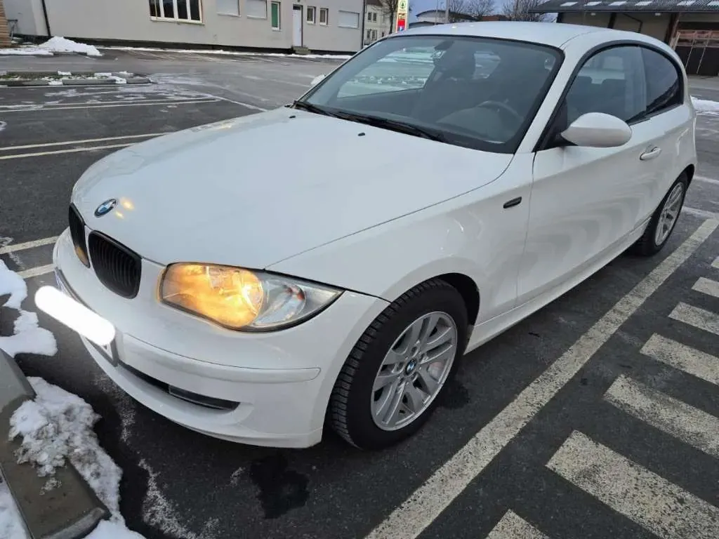 BMW 1 Series 2008 photo 2